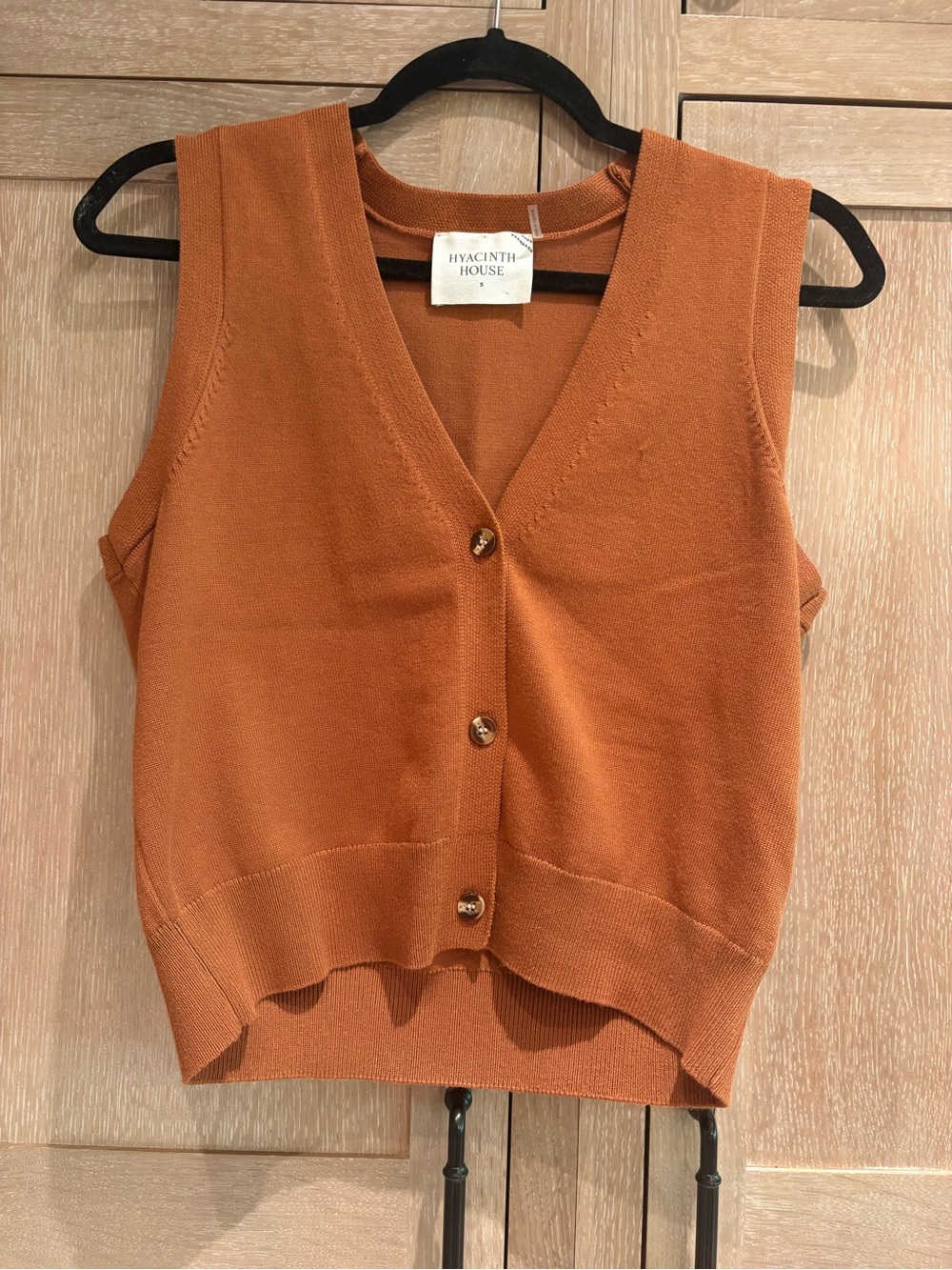 Tuckernuck Hyacinth House Womans Rust Button-Front Knit Vest